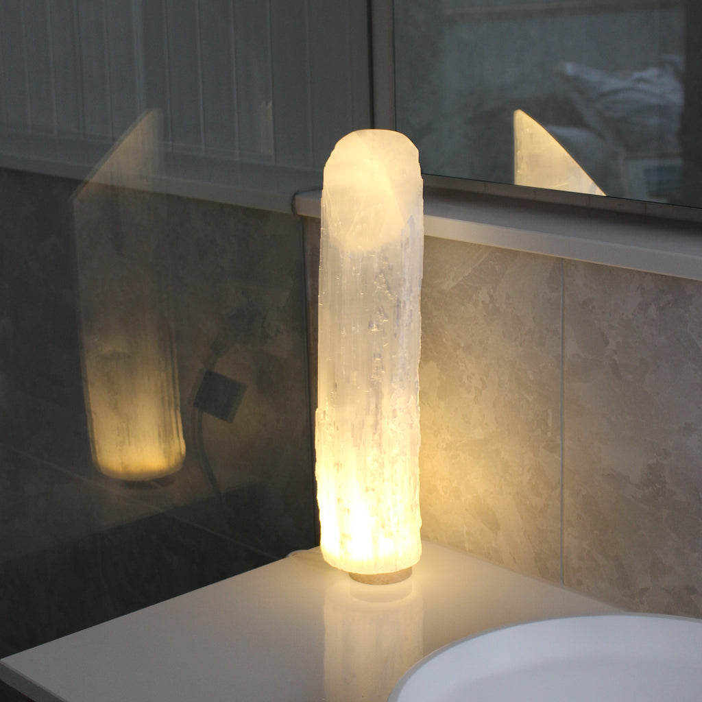 Lipstick lamp selenite 40cm