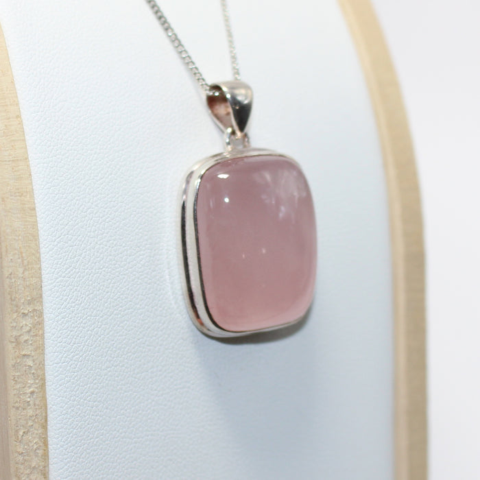 Rose quartz sterling silver pendant
