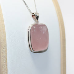 Rose quartz sterling silver pendant