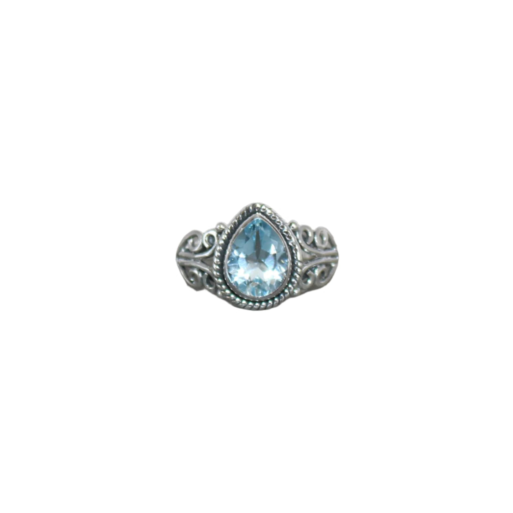 Vivian ring in blue topaz sterling silver